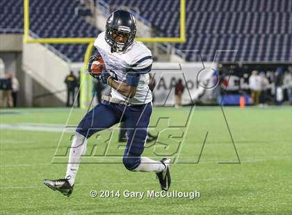 Thumbnail 2 in Apopka vs. Columbus (FHSAA 8A Final) photogallery.