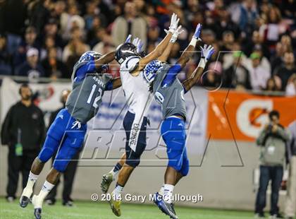 Thumbnail 3 in Apopka vs. Columbus (FHSAA 8A Final) photogallery.