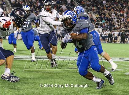 Thumbnail 2 in Apopka vs. Columbus (FHSAA 8A Final) photogallery.