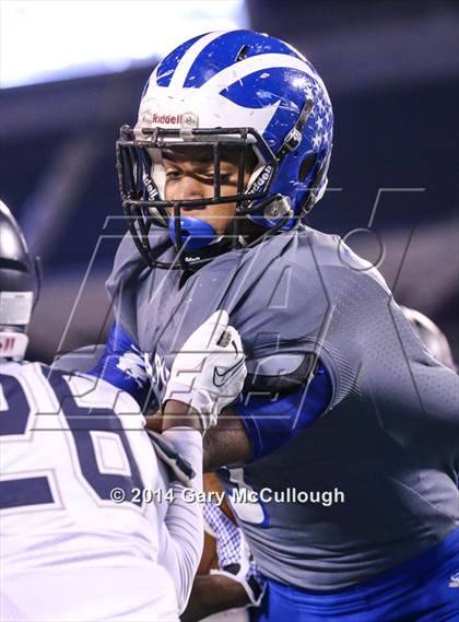 Thumbnail 1 in Apopka vs. Columbus (FHSAA 8A Final) photogallery.