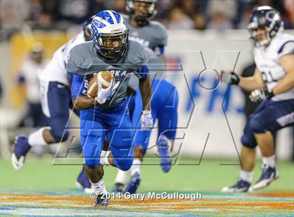 Thumbnail 2 in Apopka vs. Columbus (FHSAA 8A Final) photogallery.