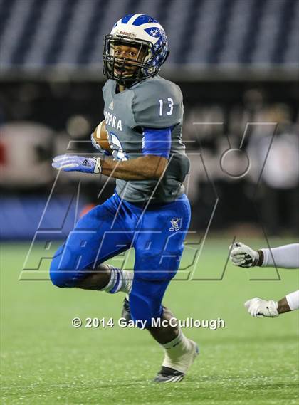 Thumbnail 2 in Apopka vs. Columbus (FHSAA 8A Final) photogallery.