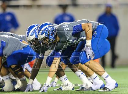 Thumbnail 1 in Apopka vs. Columbus (FHSAA 8A Final) photogallery.