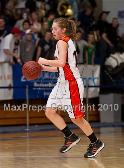 Thumbnail 3 in Mountain Crest vs Woods Cross (Utah 4A Quarterfinal) photogallery.