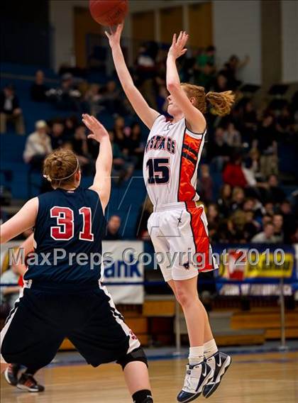 Thumbnail 1 in Mountain Crest vs Woods Cross (Utah 4A Quarterfinal) photogallery.