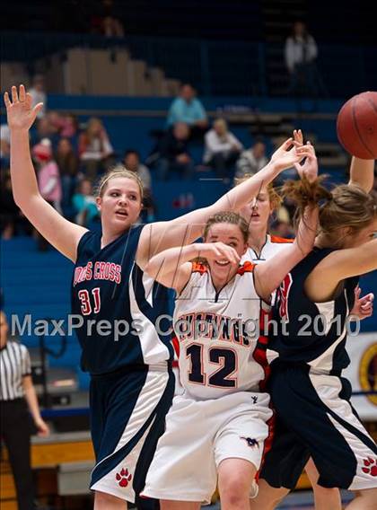 Thumbnail 1 in Mountain Crest vs Woods Cross (Utah 4A Quarterfinal) photogallery.