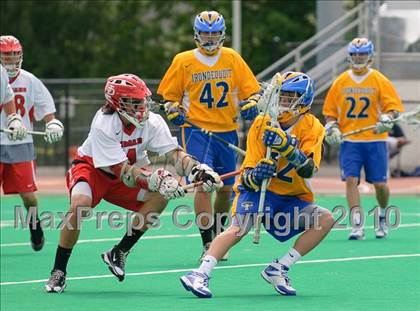 Thumbnail 1 in Irondequoit vs. Jamesville-DeWitt (NYSPHSAA Class B Semifinal) photogallery.
