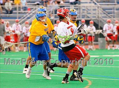 Thumbnail 2 in Irondequoit vs. Jamesville-DeWitt (NYSPHSAA Class B Semifinal) photogallery.