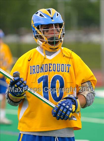 Thumbnail 2 in Irondequoit vs. Jamesville-DeWitt (NYSPHSAA Class B Semifinal) photogallery.