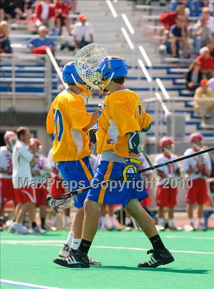 Thumbnail 2 in Irondequoit vs. Jamesville-DeWitt (NYSPHSAA Class B Semifinal) photogallery.