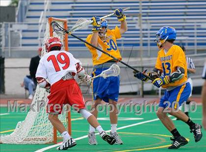 Thumbnail 1 in Irondequoit vs. Jamesville-DeWitt (NYSPHSAA Class B Semifinal) photogallery.
