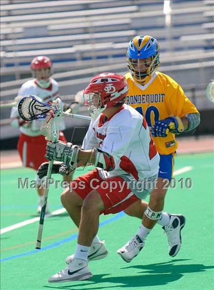 Thumbnail 1 in Irondequoit vs. Jamesville-DeWitt (NYSPHSAA Class B Semifinal) photogallery.