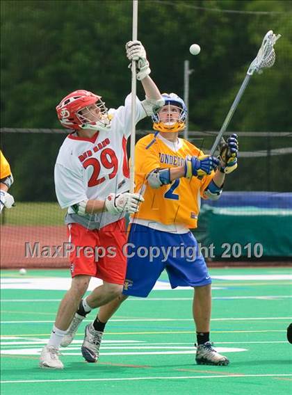 Thumbnail 2 in Irondequoit vs. Jamesville-DeWitt (NYSPHSAA Class B Semifinal) photogallery.