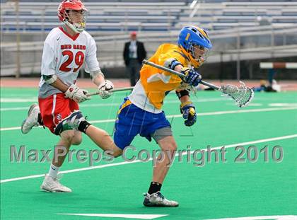 Thumbnail 1 in Irondequoit vs. Jamesville-DeWitt (NYSPHSAA Class B Semifinal) photogallery.