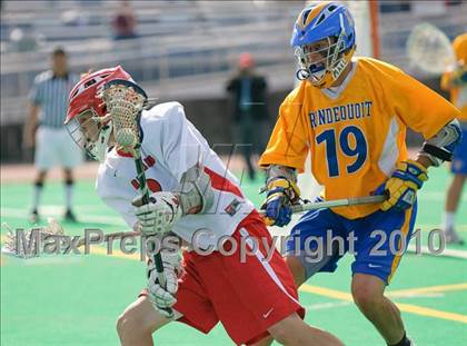 Thumbnail 1 in Irondequoit vs. Jamesville-DeWitt (NYSPHSAA Class B Semifinal) photogallery.