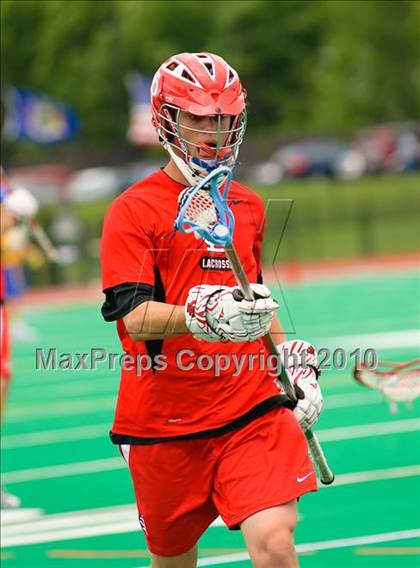 Thumbnail 1 in Irondequoit vs. Jamesville-DeWitt (NYSPHSAA Class B Semifinal) photogallery.
