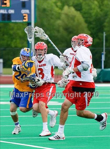 Thumbnail 1 in Irondequoit vs. Jamesville-DeWitt (NYSPHSAA Class B Semifinal) photogallery.
