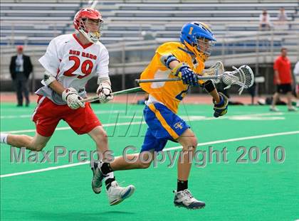 Thumbnail 2 in Irondequoit vs. Jamesville-DeWitt (NYSPHSAA Class B Semifinal) photogallery.
