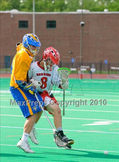 Thumbnail 3 in Irondequoit vs. Jamesville-DeWitt (NYSPHSAA Class B Semifinal) photogallery.