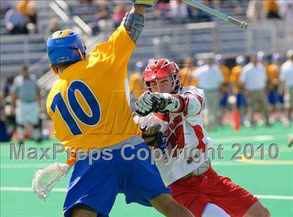 Thumbnail 1 in Irondequoit vs. Jamesville-DeWitt (NYSPHSAA Class B Semifinal) photogallery.