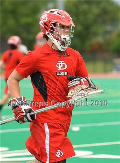 Thumbnail 2 in Irondequoit vs. Jamesville-DeWitt (NYSPHSAA Class B Semifinal) photogallery.