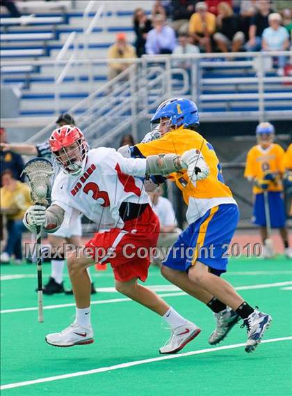 Thumbnail 1 in Irondequoit vs. Jamesville-DeWitt (NYSPHSAA Class B Semifinal) photogallery.