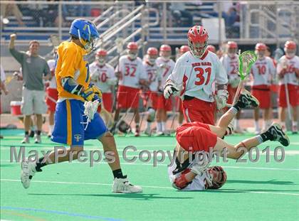 Thumbnail 1 in Irondequoit vs. Jamesville-DeWitt (NYSPHSAA Class B Semifinal) photogallery.
