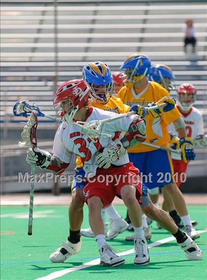 Thumbnail 1 in Irondequoit vs. Jamesville-DeWitt (NYSPHSAA Class B Semifinal) photogallery.