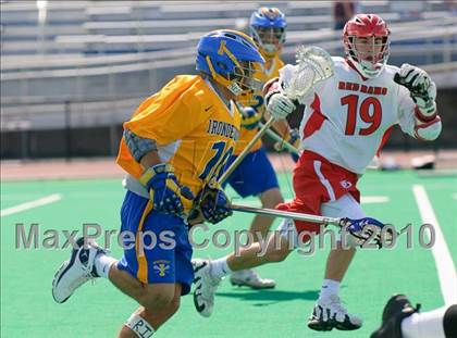 Thumbnail 3 in Irondequoit vs. Jamesville-DeWitt (NYSPHSAA Class B Semifinal) photogallery.
