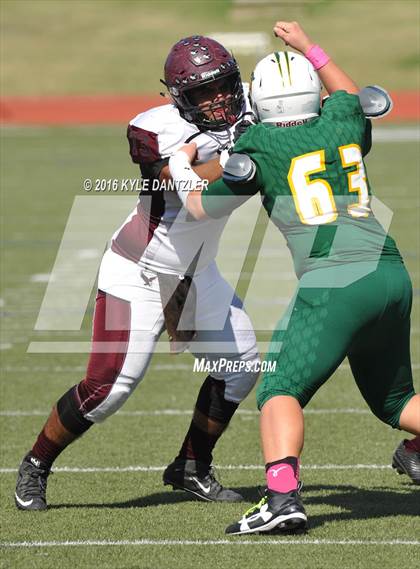 Thumbnail 1 in Hillsboro @ Benbrook photogallery.
