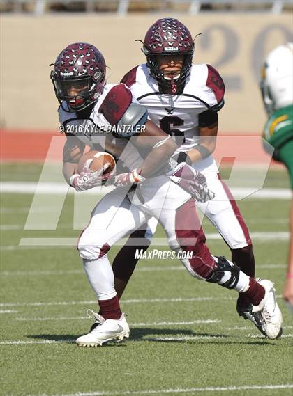 Thumbnail 3 in Hillsboro @ Benbrook photogallery.