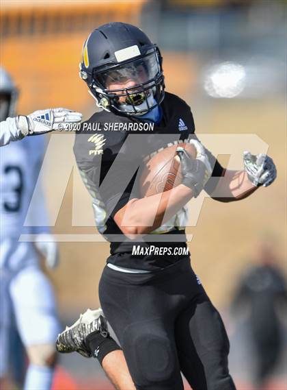 Thumbnail 1 in Palmer Ridge vs. Pine Creek (CHSAA 4A 1st Round Playoff) photogallery.