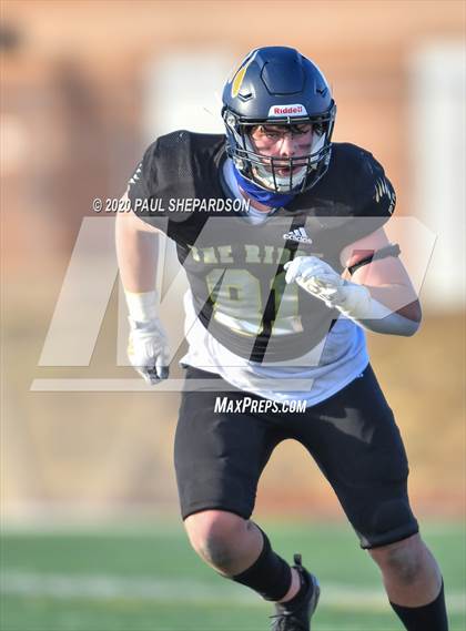 Thumbnail 3 in Palmer Ridge vs. Pine Creek (CHSAA 4A 1st Round Playoff) photogallery.
