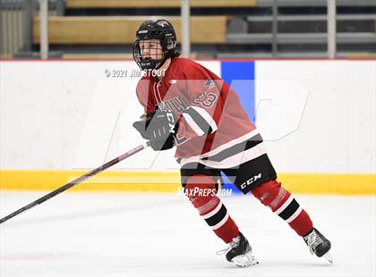 Thumbnail 2 in Tabor vs. Frederick Gunn (Avon Christmas Classic 3rd Place) photogallery.