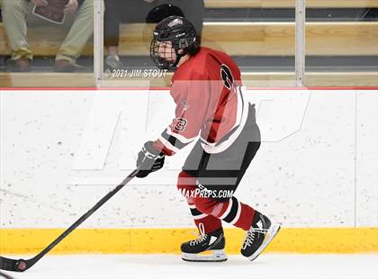 Thumbnail 2 in Tabor vs. Frederick Gunn (Avon Christmas Classic 3rd Place) photogallery.