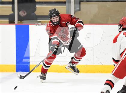 Thumbnail 2 in Tabor vs. Frederick Gunn (Avon Christmas Classic 3rd Place) photogallery.