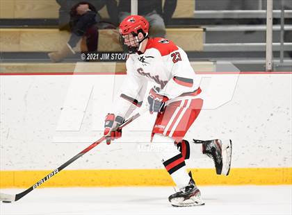Thumbnail 2 in Tabor vs. Frederick Gunn (Avon Christmas Classic 3rd Place) photogallery.