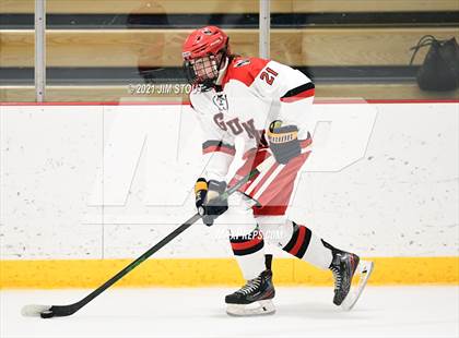 Thumbnail 2 in Tabor vs. Frederick Gunn (Avon Christmas Classic 3rd Place) photogallery.