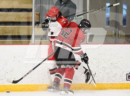 Thumbnail 2 in Tabor vs. Frederick Gunn (Avon Christmas Classic 3rd Place) photogallery.