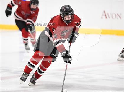 Thumbnail 2 in Tabor vs. Frederick Gunn (Avon Christmas Classic 3rd Place) photogallery.