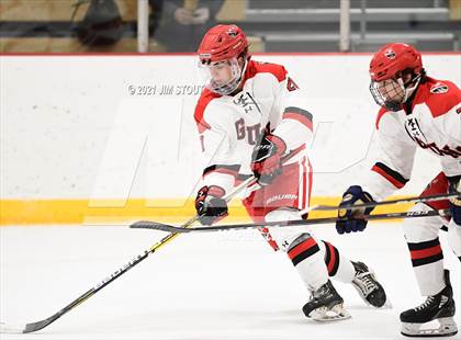 Thumbnail 2 in Tabor vs. Frederick Gunn (Avon Christmas Classic 3rd Place) photogallery.