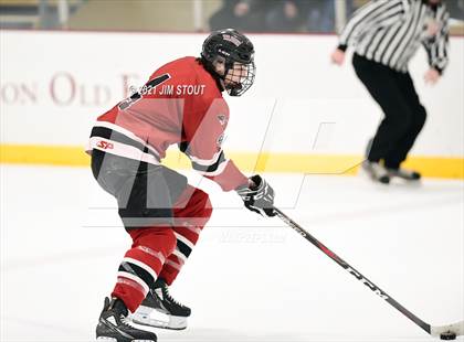 Thumbnail 2 in Tabor vs. Frederick Gunn (Avon Christmas Classic 3rd Place) photogallery.