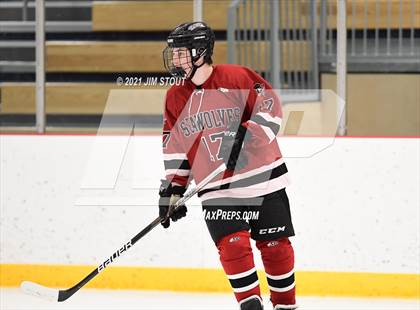 Thumbnail 2 in Tabor vs. Frederick Gunn (Avon Christmas Classic 3rd Place) photogallery.