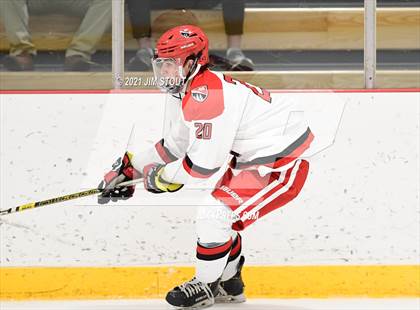 Thumbnail 2 in Tabor vs. Frederick Gunn (Avon Christmas Classic 3rd Place) photogallery.