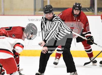 Thumbnail 3 in Tabor vs. Frederick Gunn (Avon Christmas Classic 3rd Place) photogallery.
