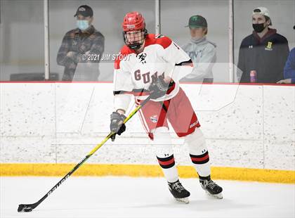 Thumbnail 2 in Tabor vs. Frederick Gunn (Avon Christmas Classic 3rd Place) photogallery.