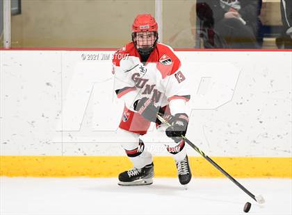 Thumbnail 2 in Tabor vs. Frederick Gunn (Avon Christmas Classic 3rd Place) photogallery.