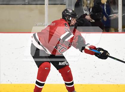 Thumbnail 2 in Tabor vs. Frederick Gunn (Avon Christmas Classic 3rd Place) photogallery.