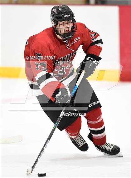 Thumbnail 3 in Tabor vs. Frederick Gunn (Avon Christmas Classic 3rd Place) photogallery.