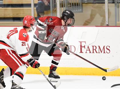 Thumbnail 3 in Tabor vs. Frederick Gunn (Avon Christmas Classic 3rd Place) photogallery.